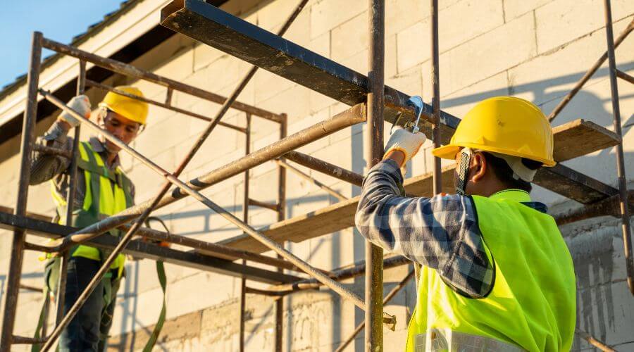 Professional fairlawn roofing services in Lyons, IN